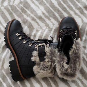 Black faux fur lace up boots